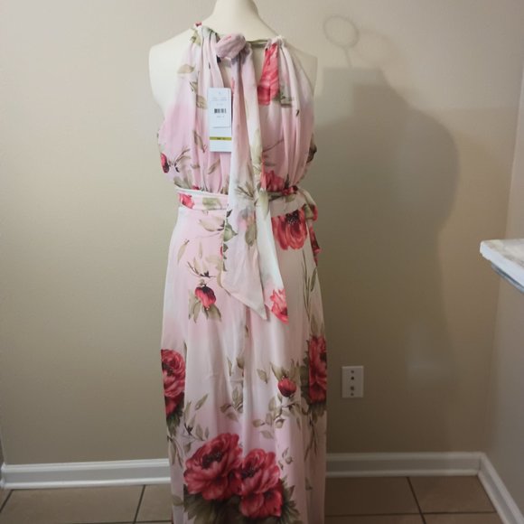 Spring is coming and this dress is perfect. - Picture 4 of 6